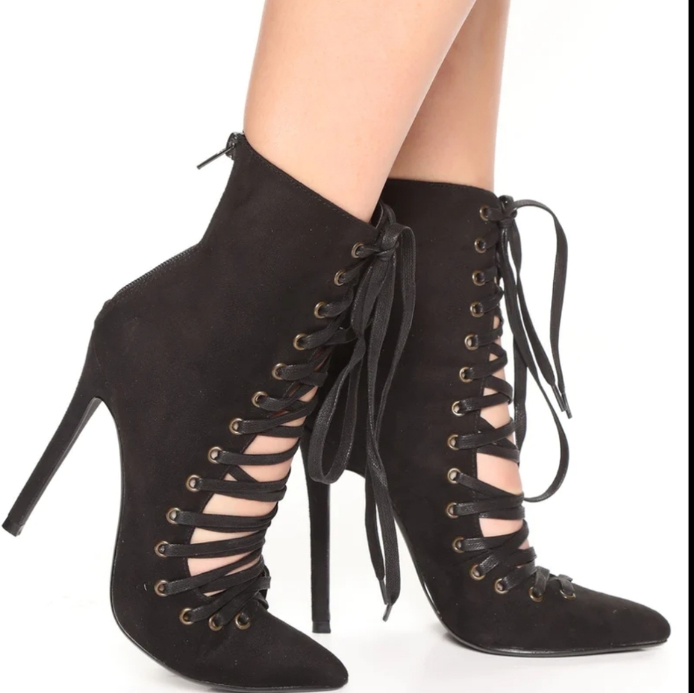 Tatiana Black Booties